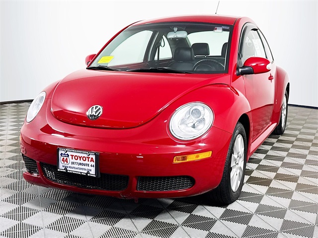 Used 2009 Volkswagen New Beetle Base with VIN 3VWPW31C69M510903 for sale in Raynham, MA