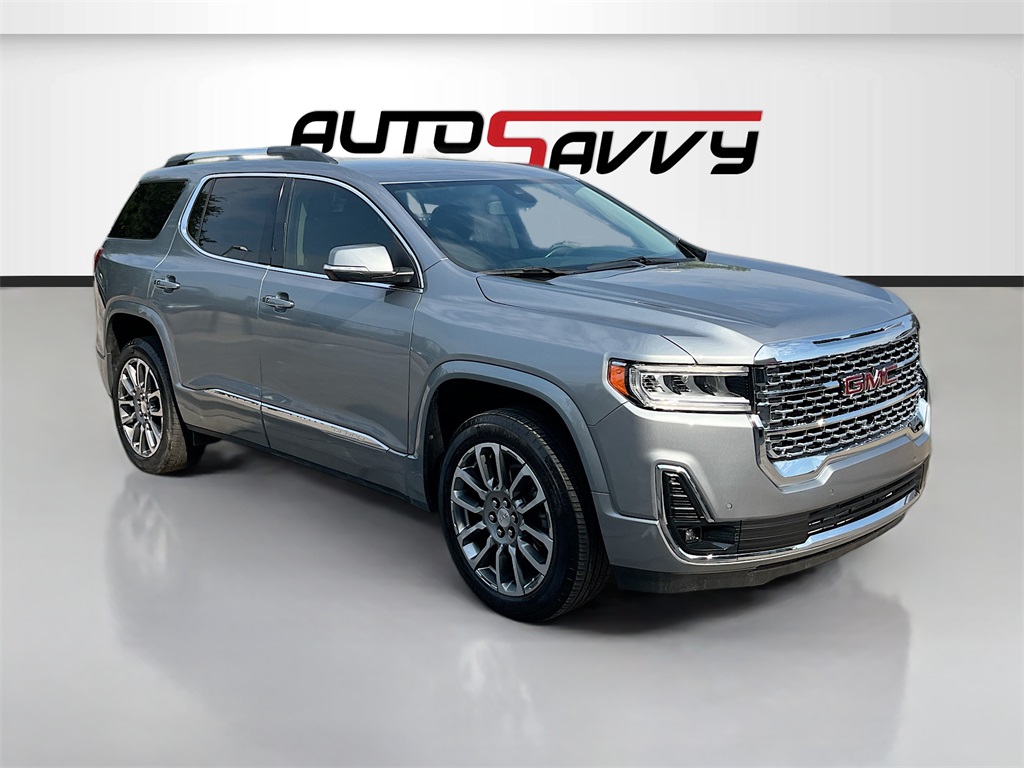 2023 GMC Acadia Denali's photo