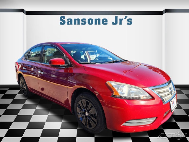 2014 Nissan Sentra S's photo