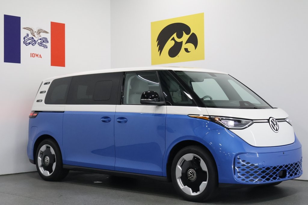 2025 Volkswagen ID.Buzz Pro S Plus 4Motion