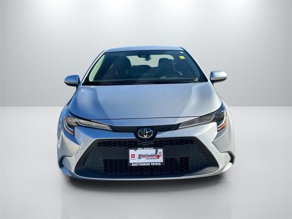 Used 2022 Toyota Corolla LE with VIN JTDEPMAE1N3006639 for sale in Northfield, Minnesota