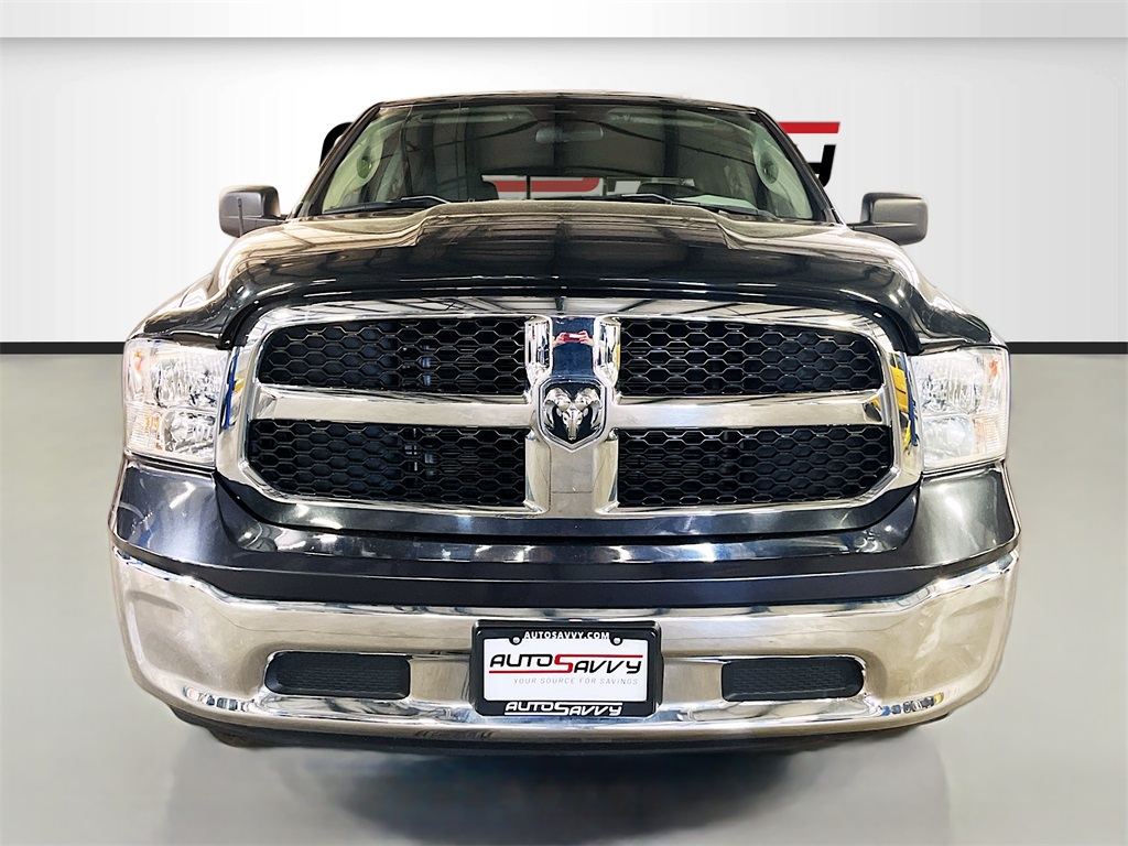 2020 Ram 1500 Classic SLT photo 2