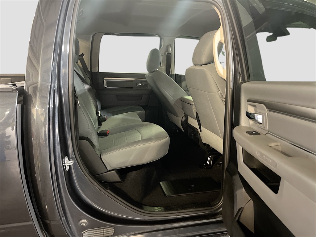 2020 Ram 1500 Classic SLT photo 22