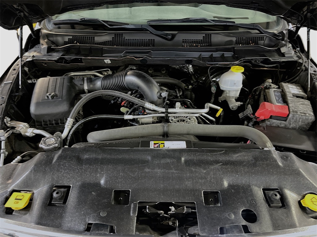 2020 Ram 1500 Classic SLT photo 25