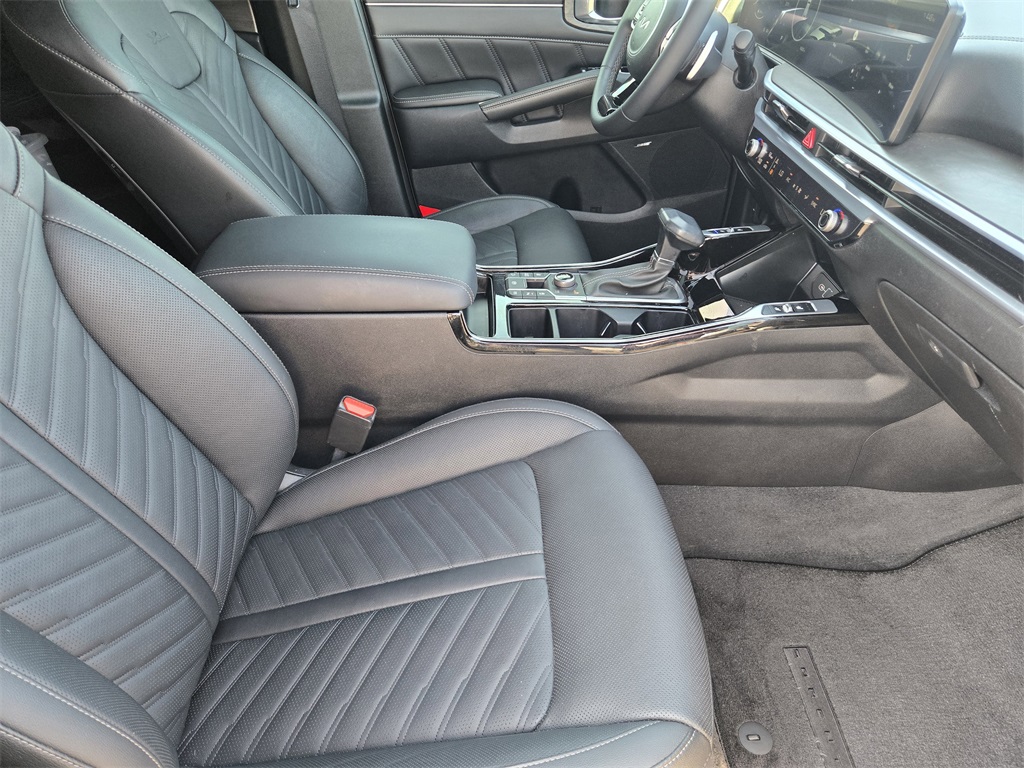 2024 Kia Sorento X-Line SX Prestige photo 10