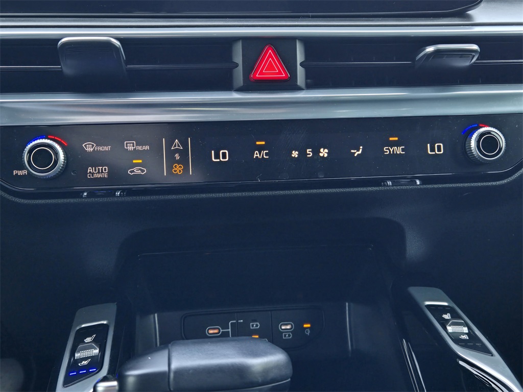 2024 Kia Sorento X-Line SX Prestige photo 14