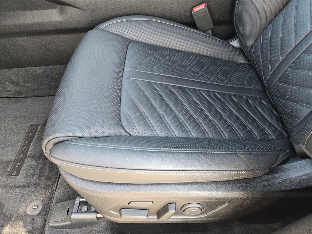 2024 Kia Sorento X-Line SX Prestige photo 17