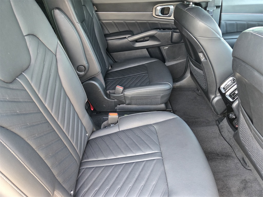 2024 Kia Sorento X-Line SX Prestige photo 23