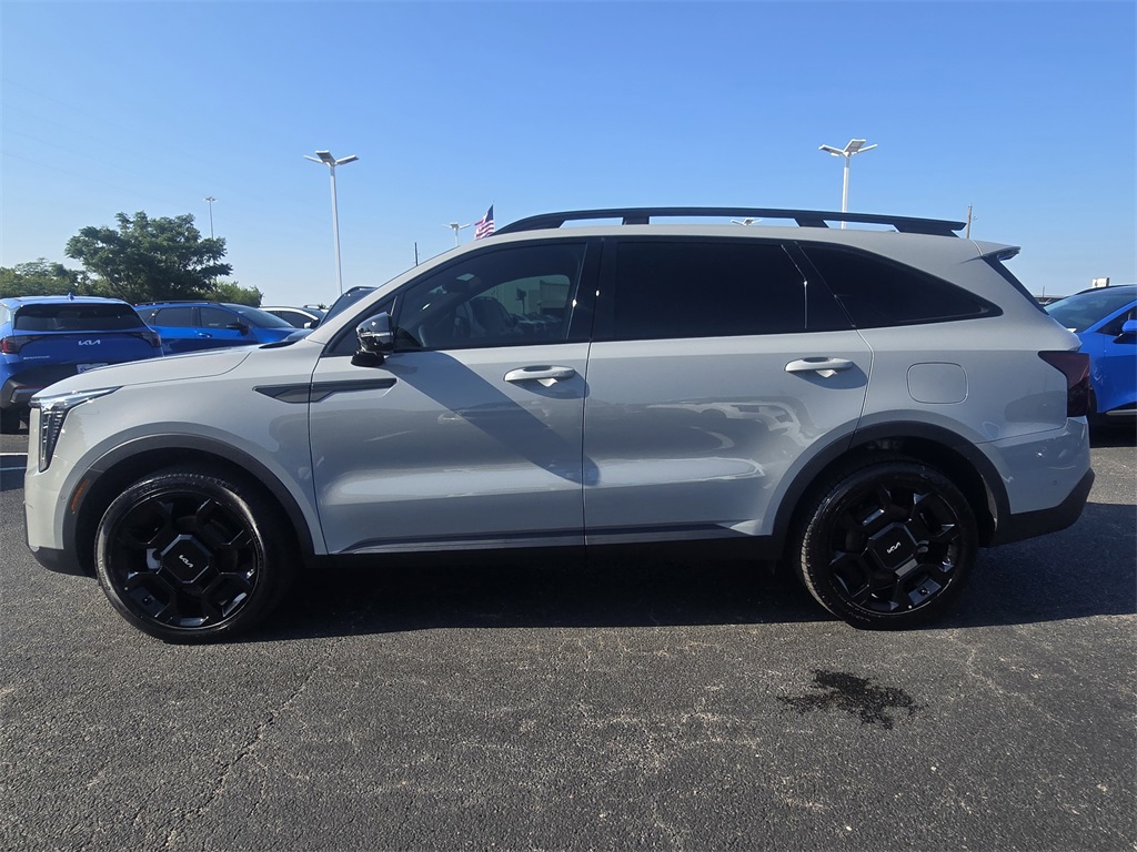 2024 Kia Sorento X-Line SX Prestige photo 2