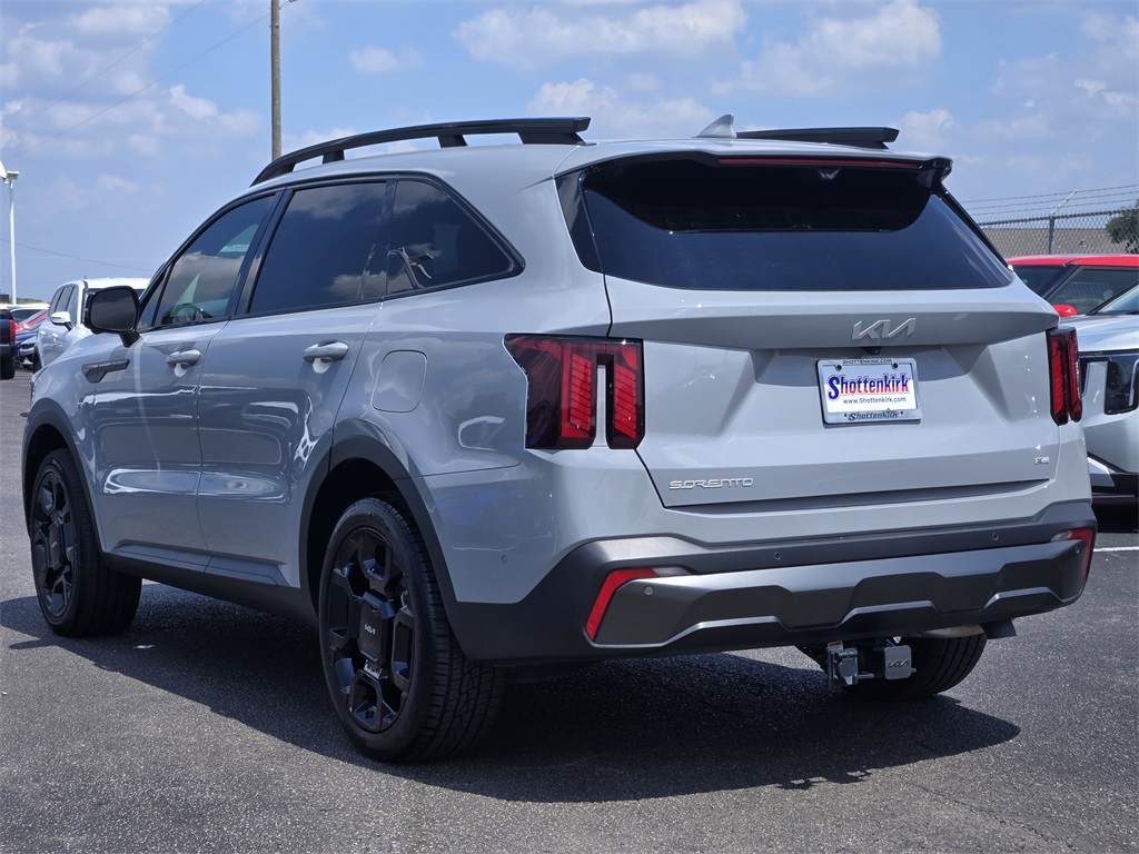 2024 Kia Sorento X-Line SX Prestige photo 5