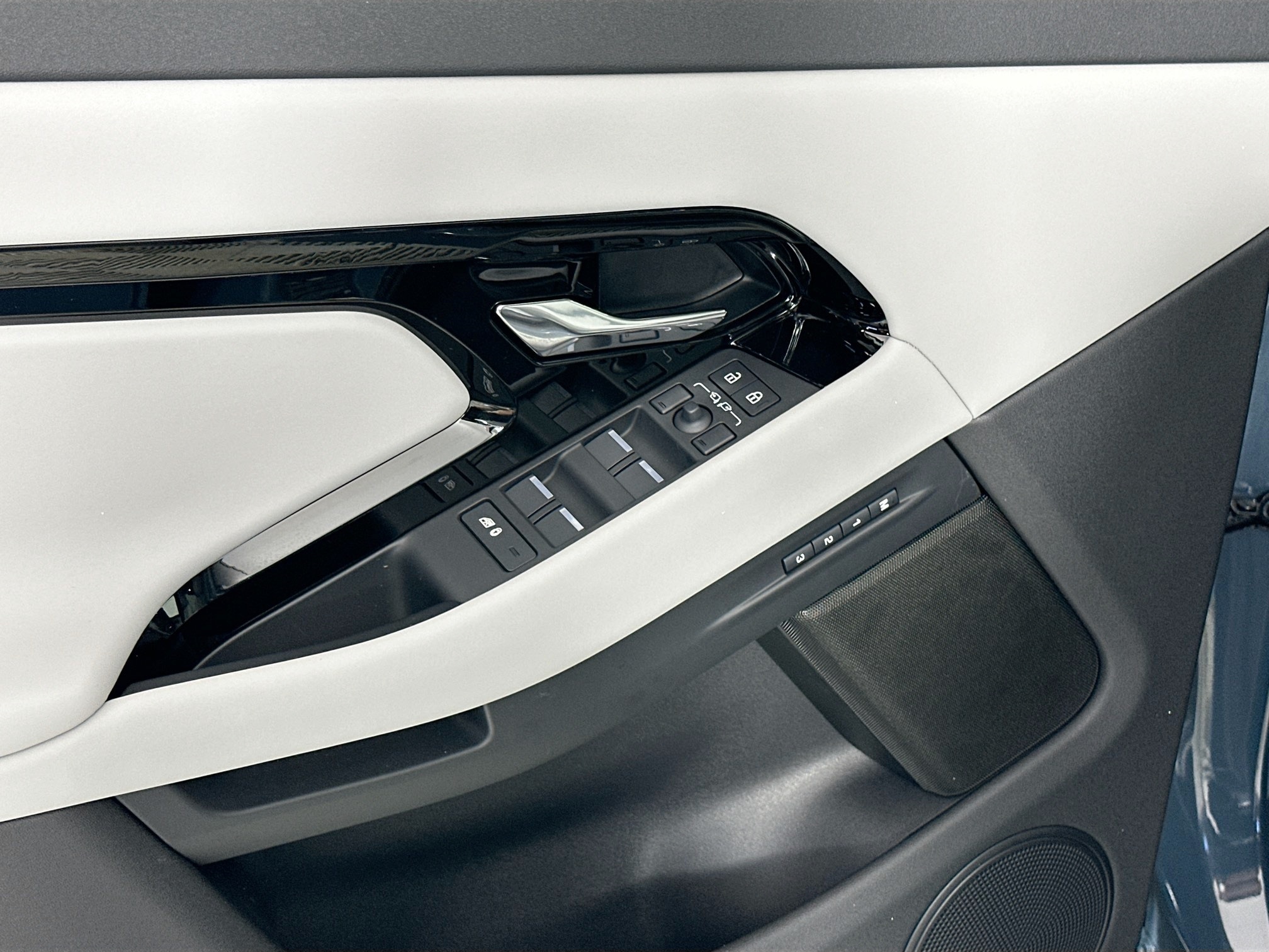 new 2026 Land Rover Range Rover Evoque car, priced at $54,695