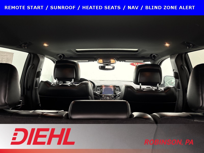 2019 Jeep Grand Cherokee Altitude photo 3