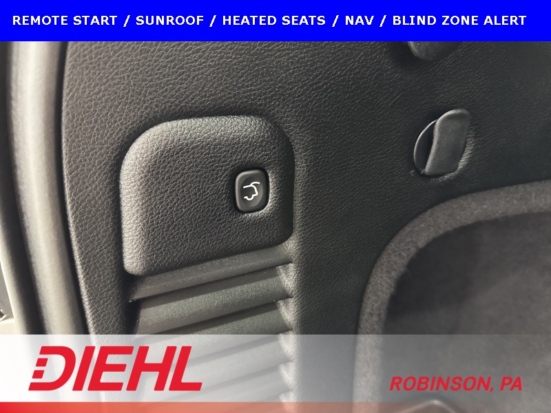 2019 Jeep Grand Cherokee Altitude photo 4
