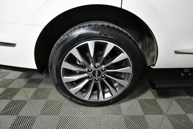 2021 Lincoln Navigator Reserve photo 13