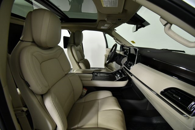 2021 Lincoln Navigator Reserve photo 18