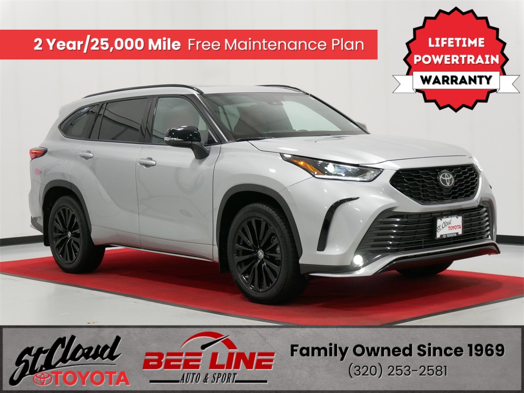 2023 Toyota Highlander XSE's photo