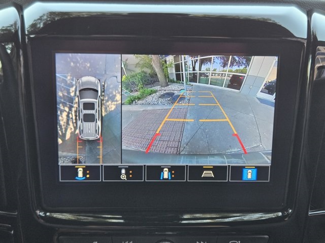 used 2023 Chevrolet Traverse car, priced at $34,600