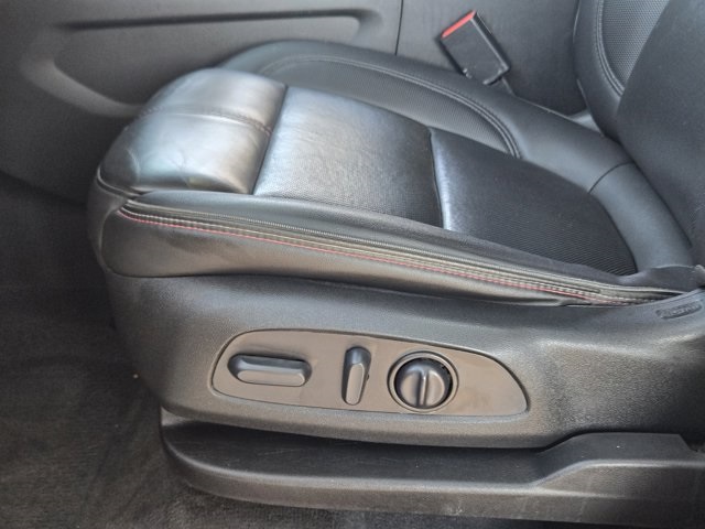 used 2023 Chevrolet Traverse car, priced at $34,600