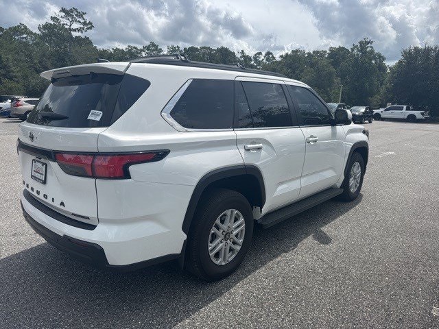 2025 Toyota Sequoia SR5 photo 6