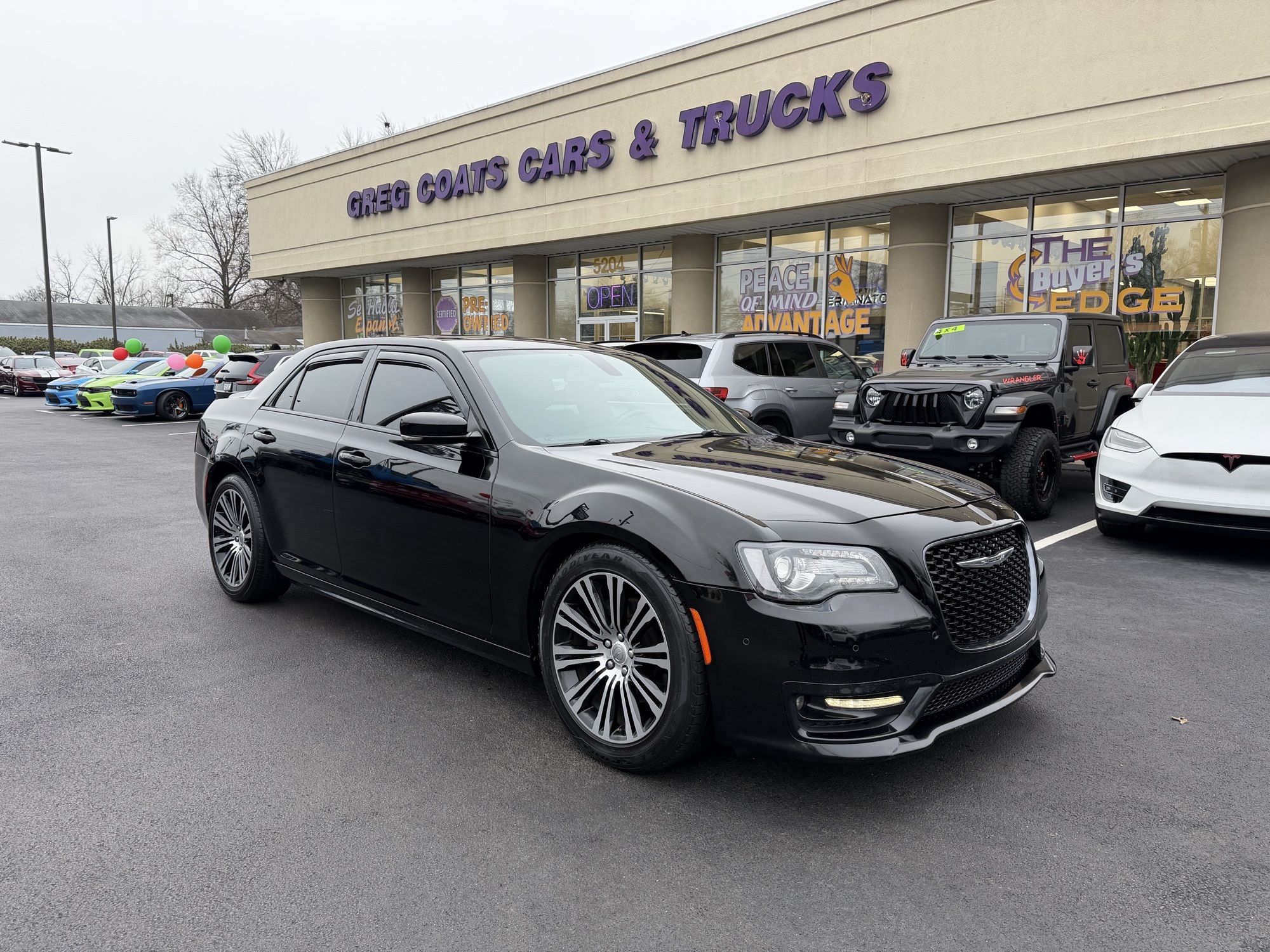 2017 Chrysler 300 S's photo