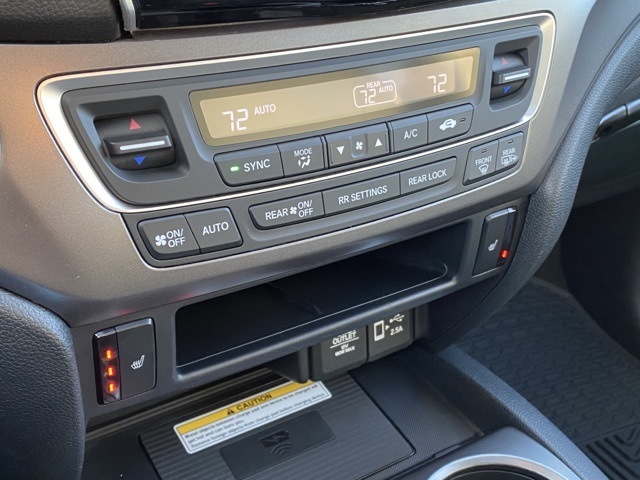 used 2021 Honda Pilot car, priced at $26,752