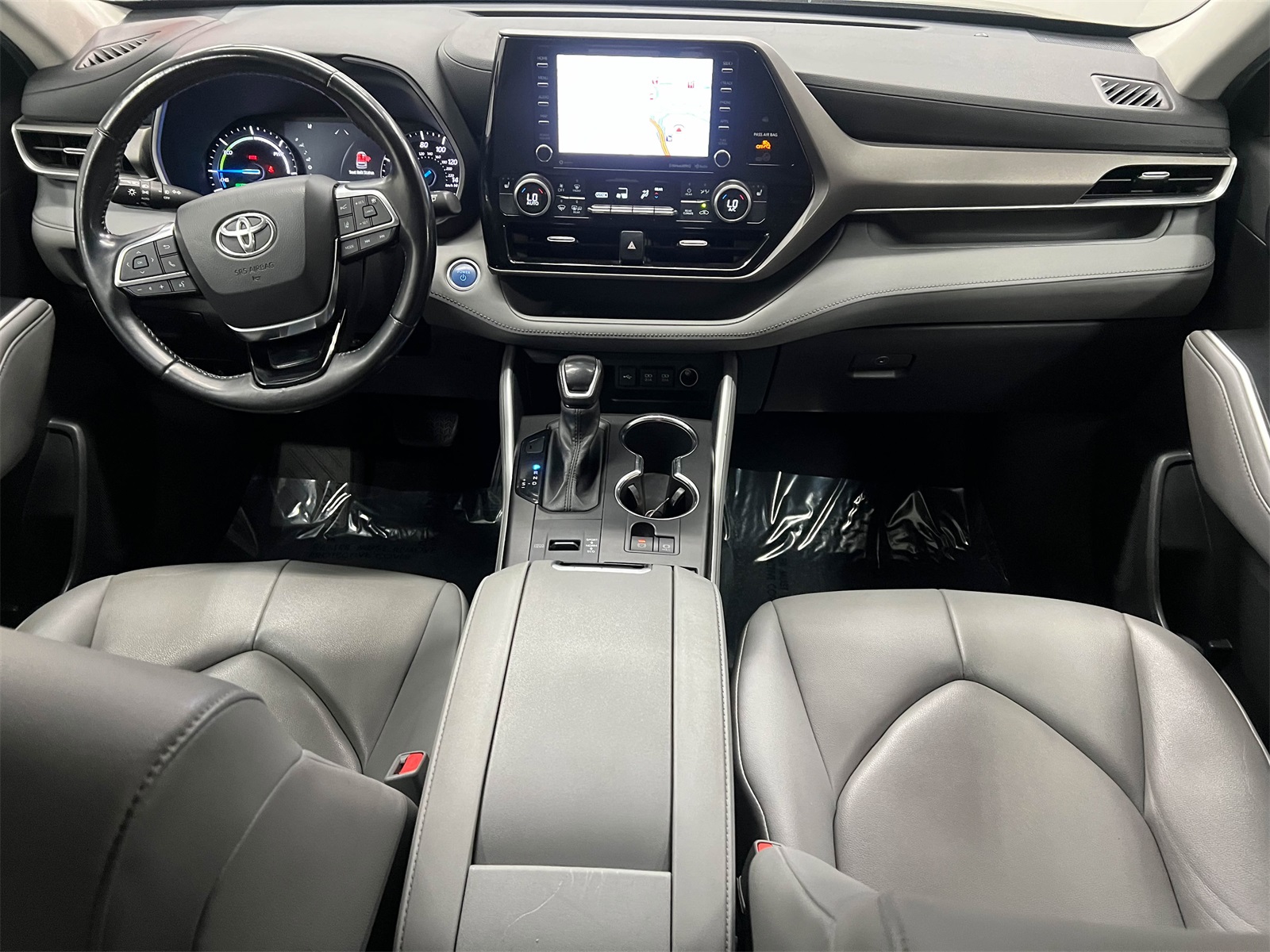 used 2020 Toyota Highlander Hybrid car, priced at $33,788