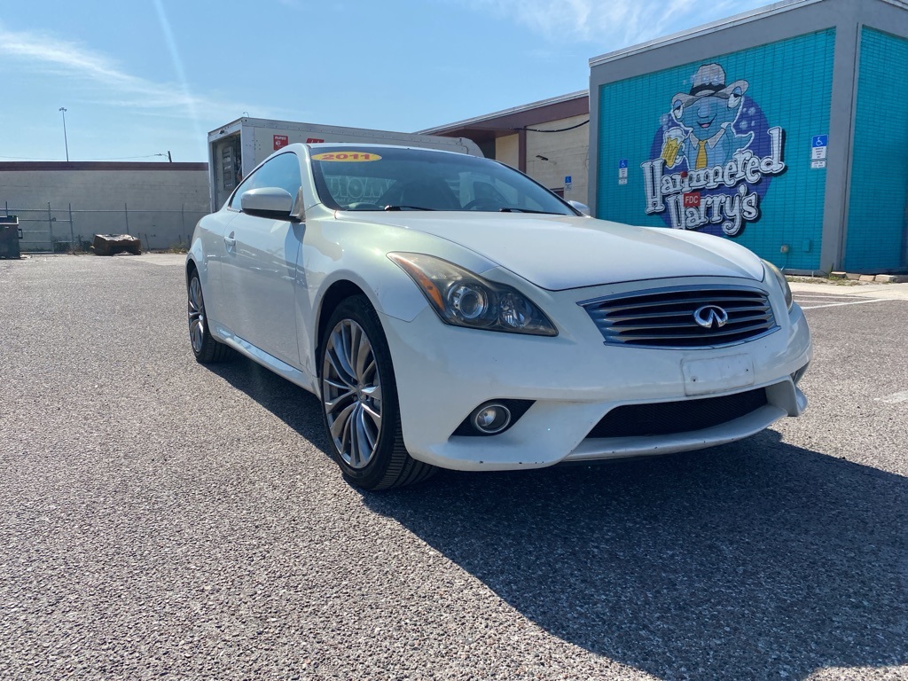 2011 INFINITI G Coupe 37x's photo