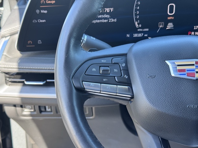 2024 Cadillac XT4 AWD Premium Luxury