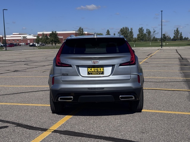 2024 Cadillac XT4 AWD Premium Luxury