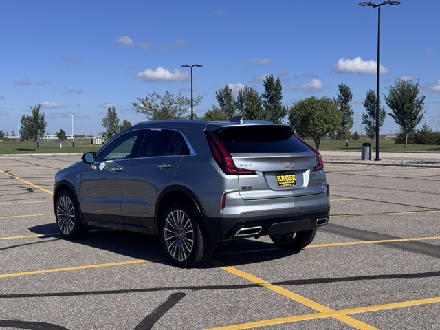 2024 Cadillac XT4 AWD Premium Luxury