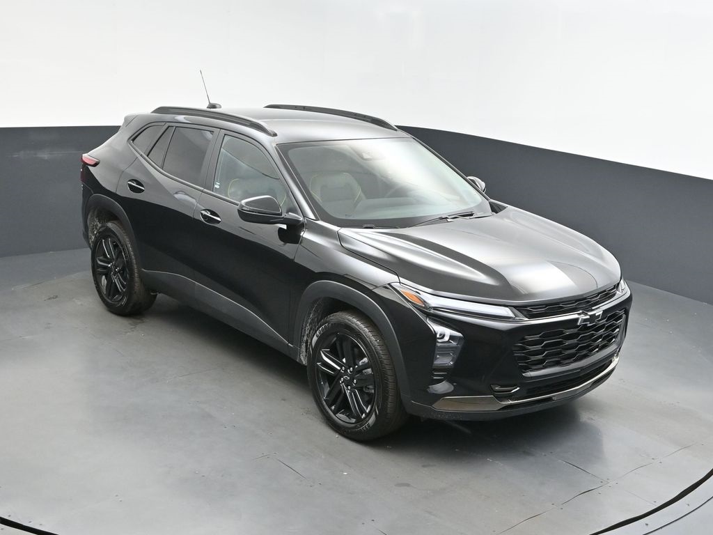 2025 Black Chevrolet Trax ACTIV SUV