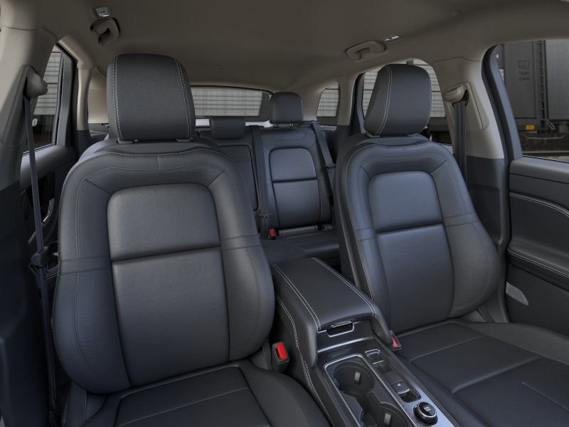 2025 Lincoln Corsair Premiere photo 10