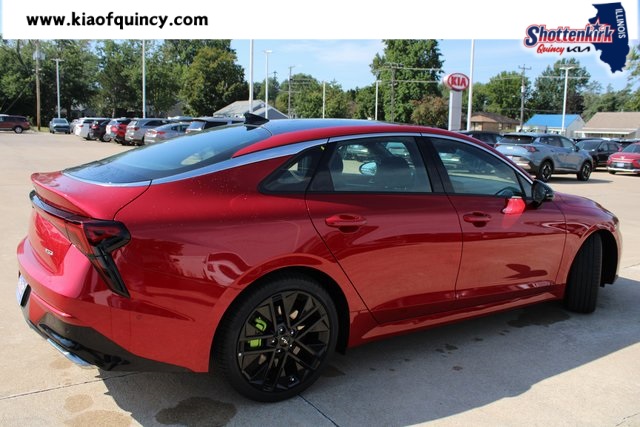 2026 Kia K5 GT-Line photo 4