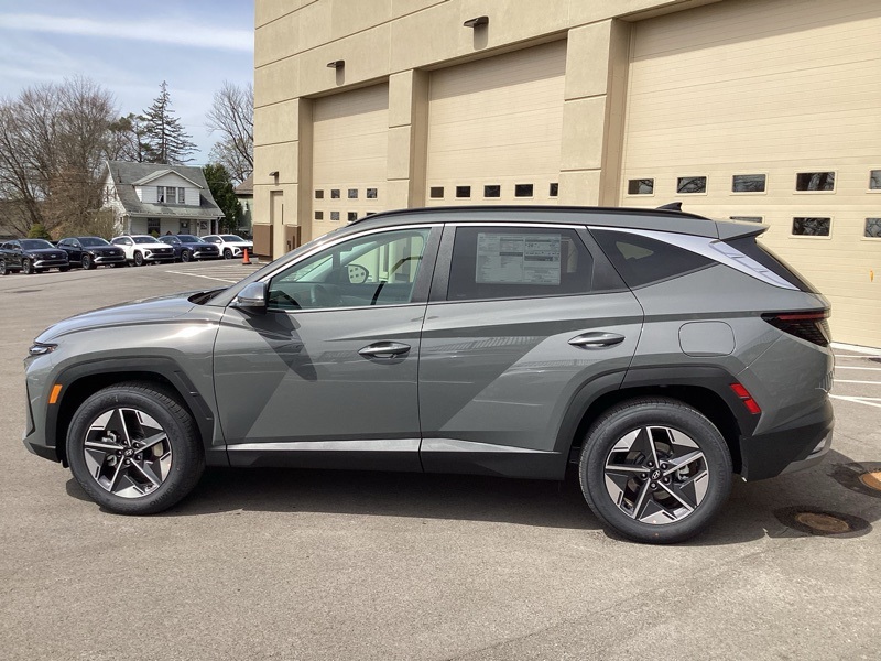 2025 Hyundai Tucson SEL Convenience photo 4