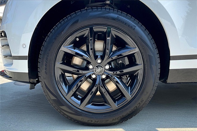 Range Rover Velar P250 Dynamic SE