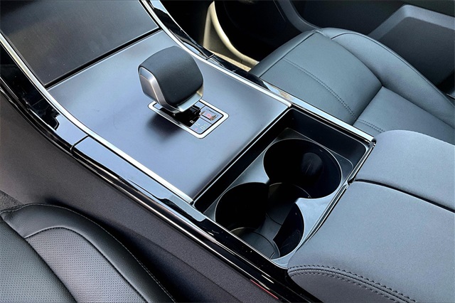 Range Rover Velar P250 Dynamic SE