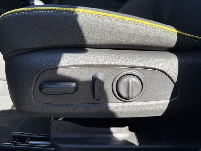 new 2026 Chevrolet TrailBlazer car, priced at $31,285