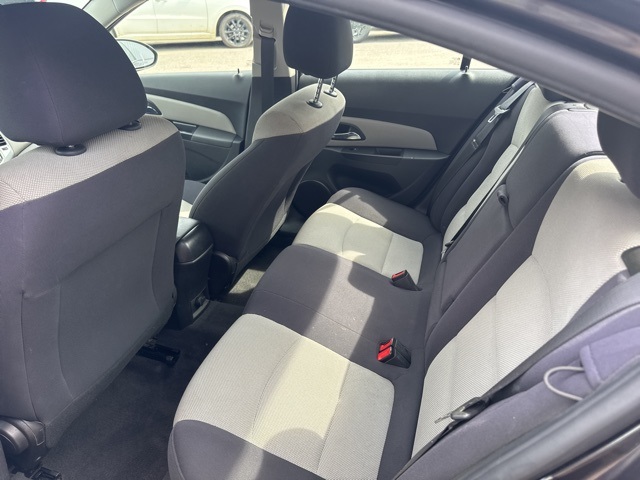 2014 Tungsten Metallic Chevrolet Cruze LS FWD Sedan