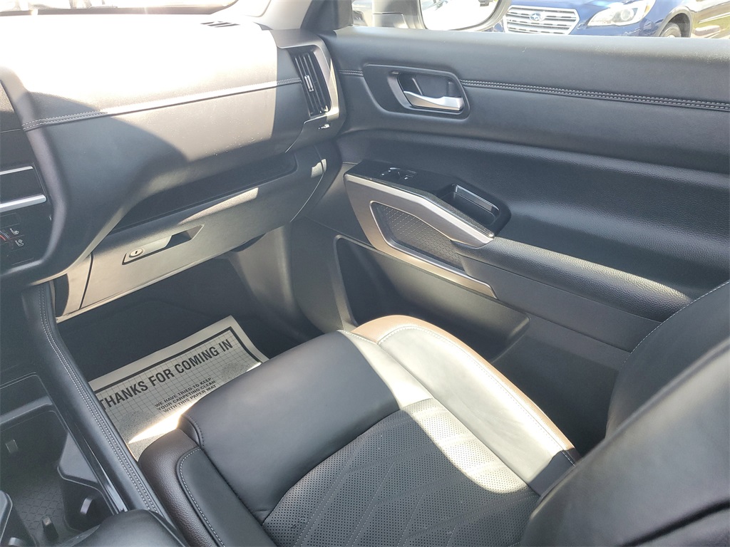 Used 2023 Nissan Pathfinder Sport Utility