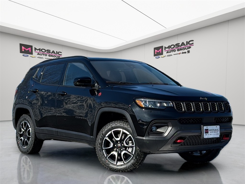 New 2026 Jeep Compass Trailhawk SUVs