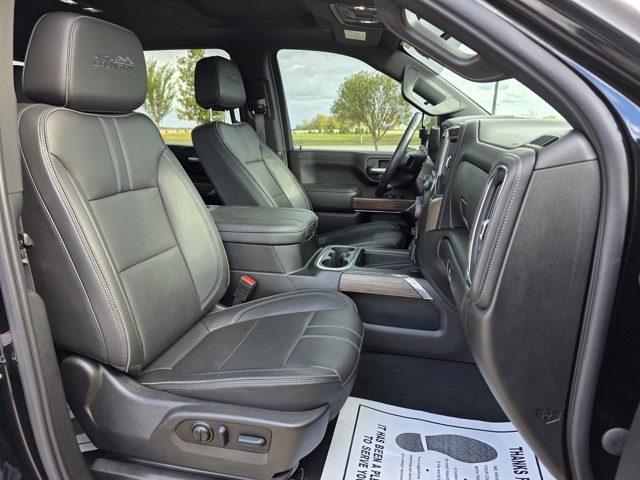 2023 Chevrolet Silverado 3500HD High Country