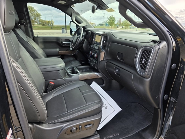 2023 Chevrolet Silverado 3500HD High Country