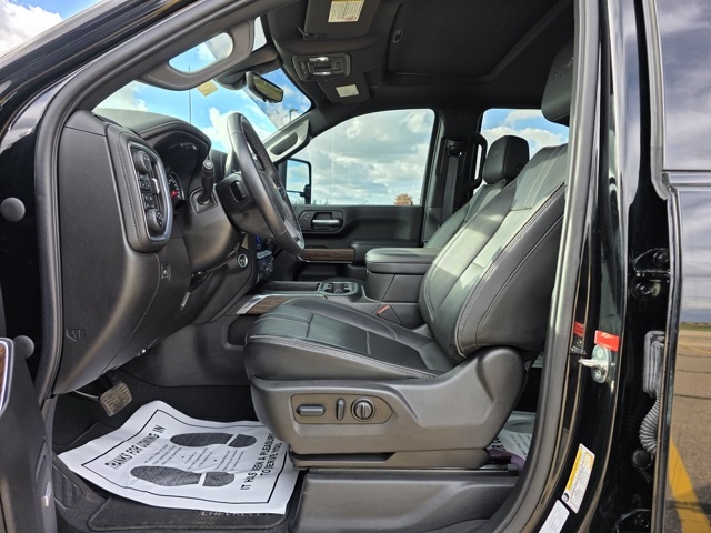 2023 Chevrolet Silverado 3500HD High Country