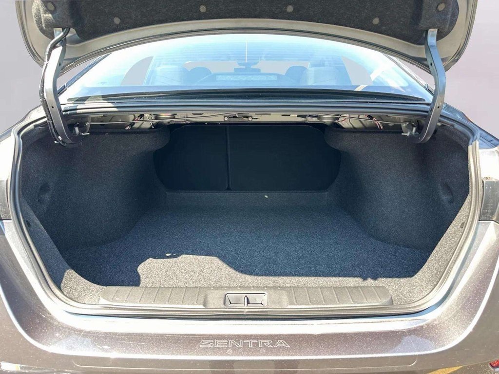 2025 Nissan Sentra SV photo 31