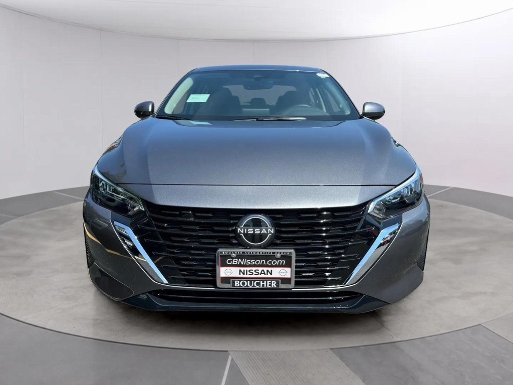 2025 Nissan Sentra SV photo 9