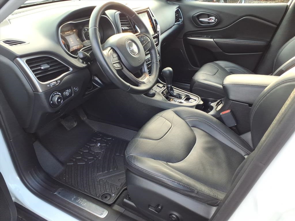 used 2019 Jeep Cherokee car, priced at $13,500
