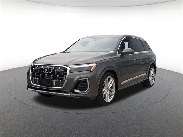 new 2025 Audi Q7 car, priced at $69,382