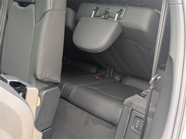 new 2025 Audi Q7 car, priced at $69,382