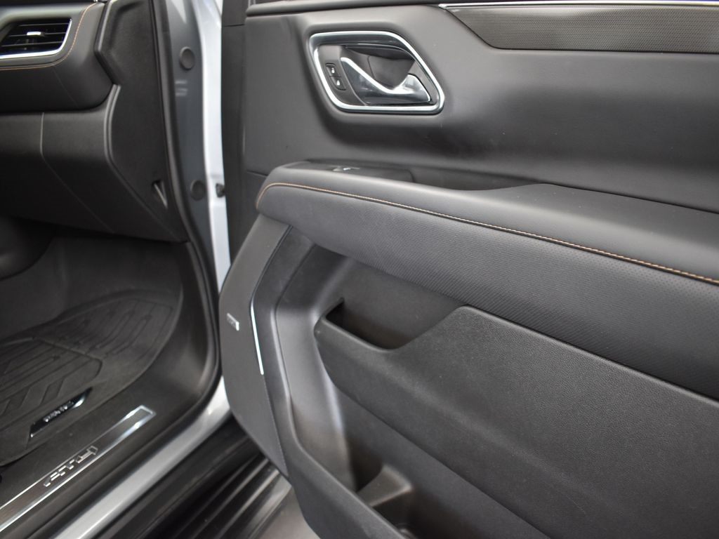 2024 Gmc Yukon AT4 photo 22