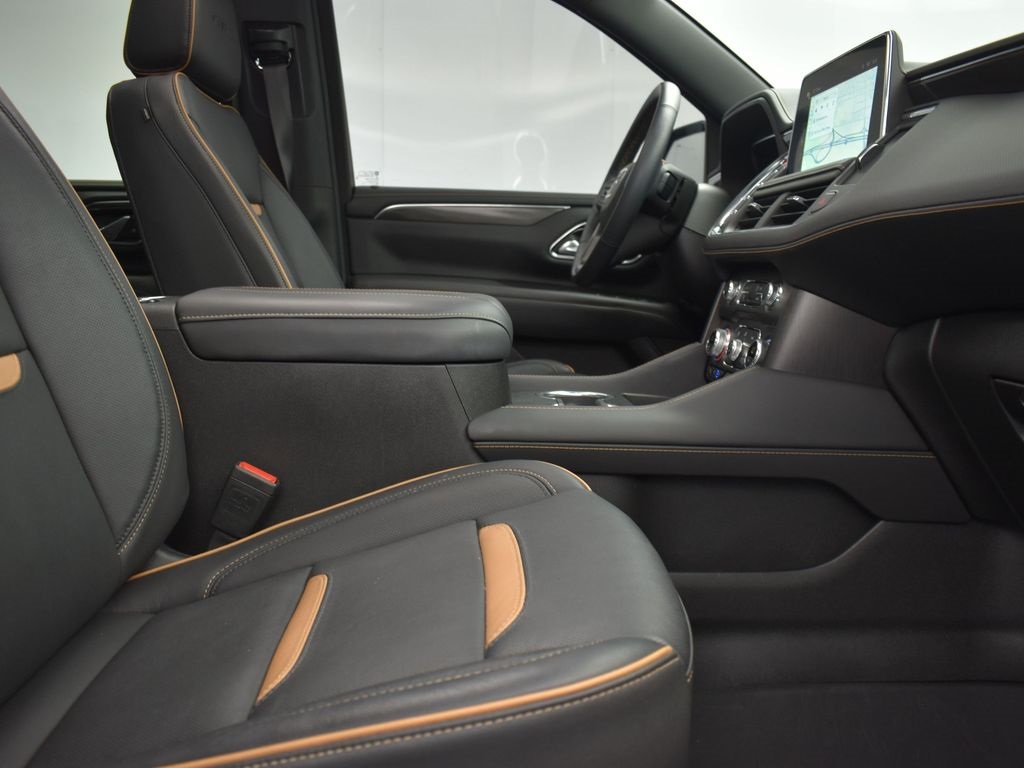 2024 Gmc Yukon AT4 photo 24